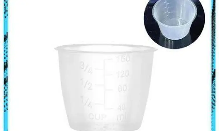 Beras dalam gelas ukur literan