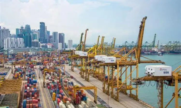 Kegiatan perdagangan Singapura dan Indonesia