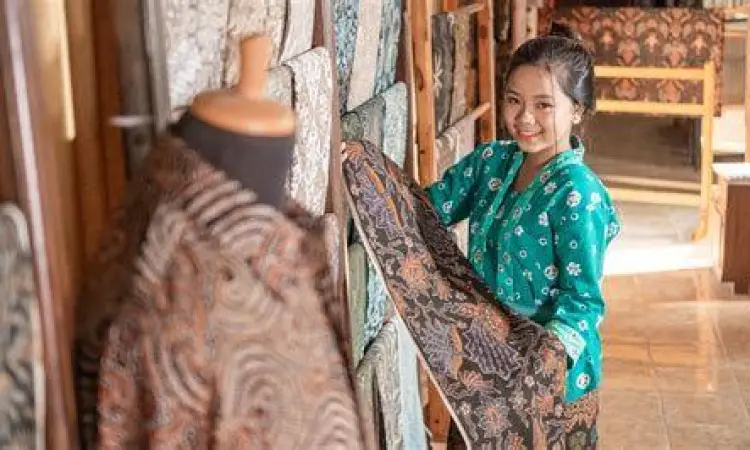 Kain batik dalam satuan kodi