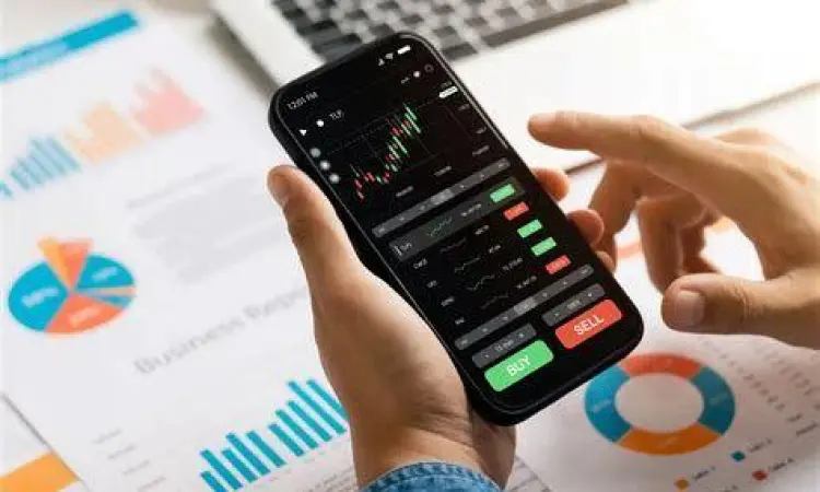 Investasi Dana Satu Juta grafik investasi naik di layar ponsel cerdas
