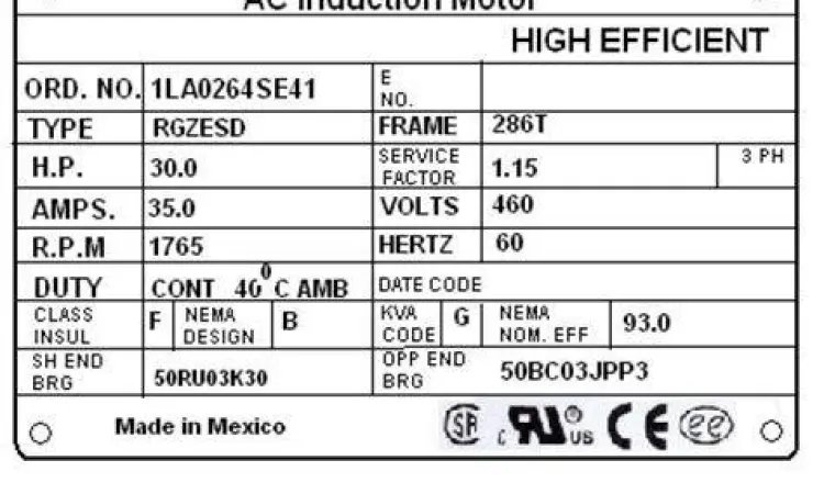 Plat spesifikasi motor listrik menunjukkan nilai HP dan kW