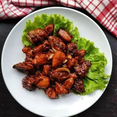 Menu Ayam Ekonomis Masakan ayam kecap dengan potongan kecil untuk porsi banyak