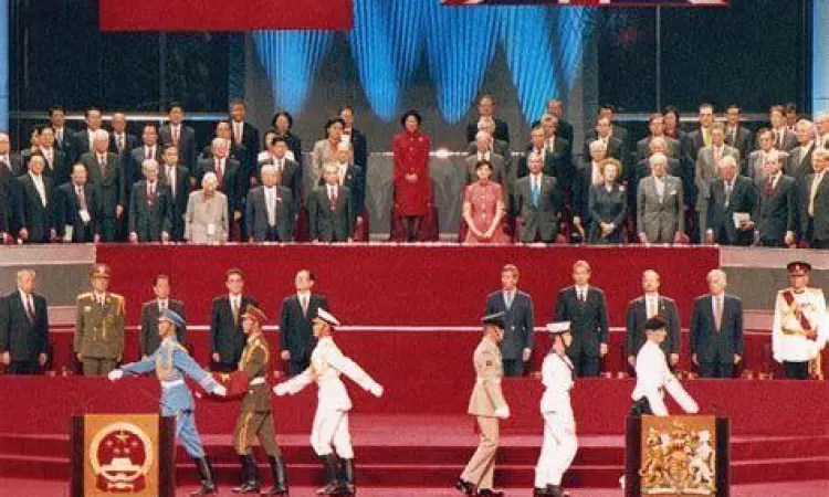 Upacara penyerahan Hong Kong dari Inggris ke Tiongkok