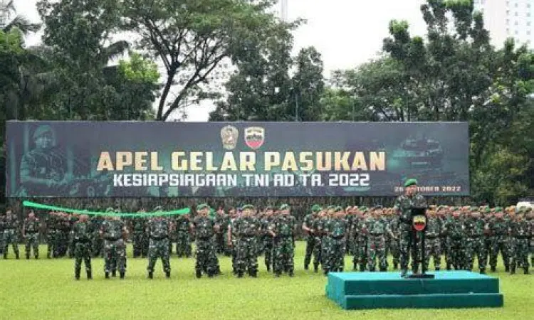 Suasana apel pagi prajurit TNI