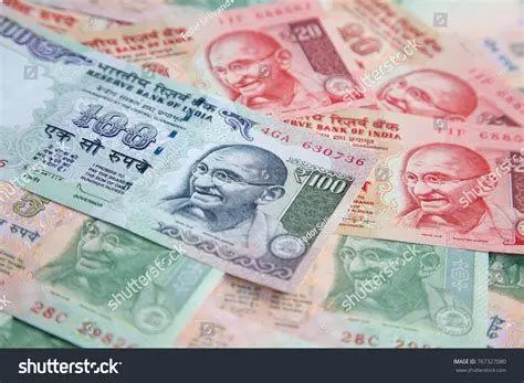 Uang Kertas Rupee India Koleksi uang kertas Rupee India dalam berbagai denominasi