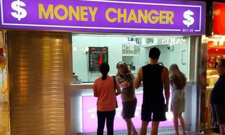 Proses Penukaran Mata Uang Layanan money changer profesional