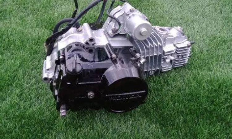 Mesin motor bebek honda yang menggunakan oli mpx 1