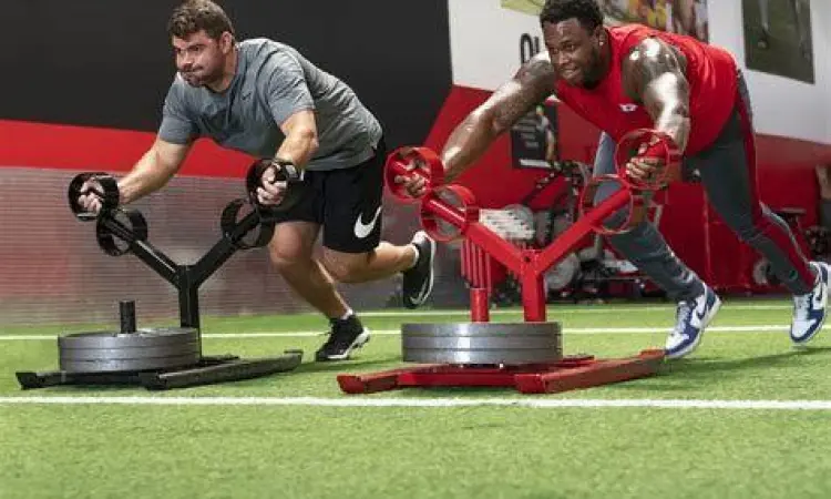 pemain sepak bola latihan pramusim