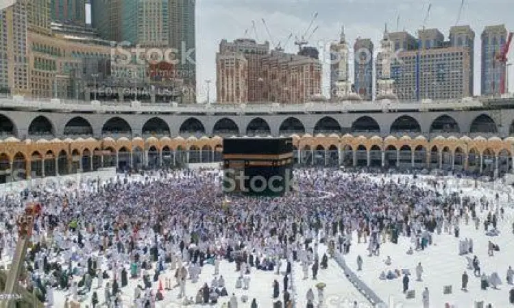 Jamaah di Masjidil Haram Makkah
